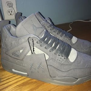 Air Jordan 4 kaws RARE size11 unworn 100%Authentic