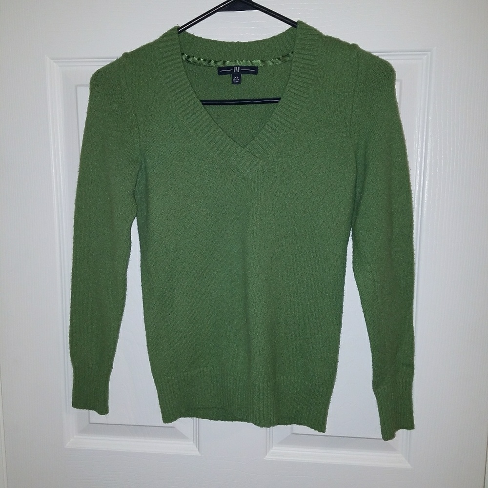 Gap V-Neck  Sweater