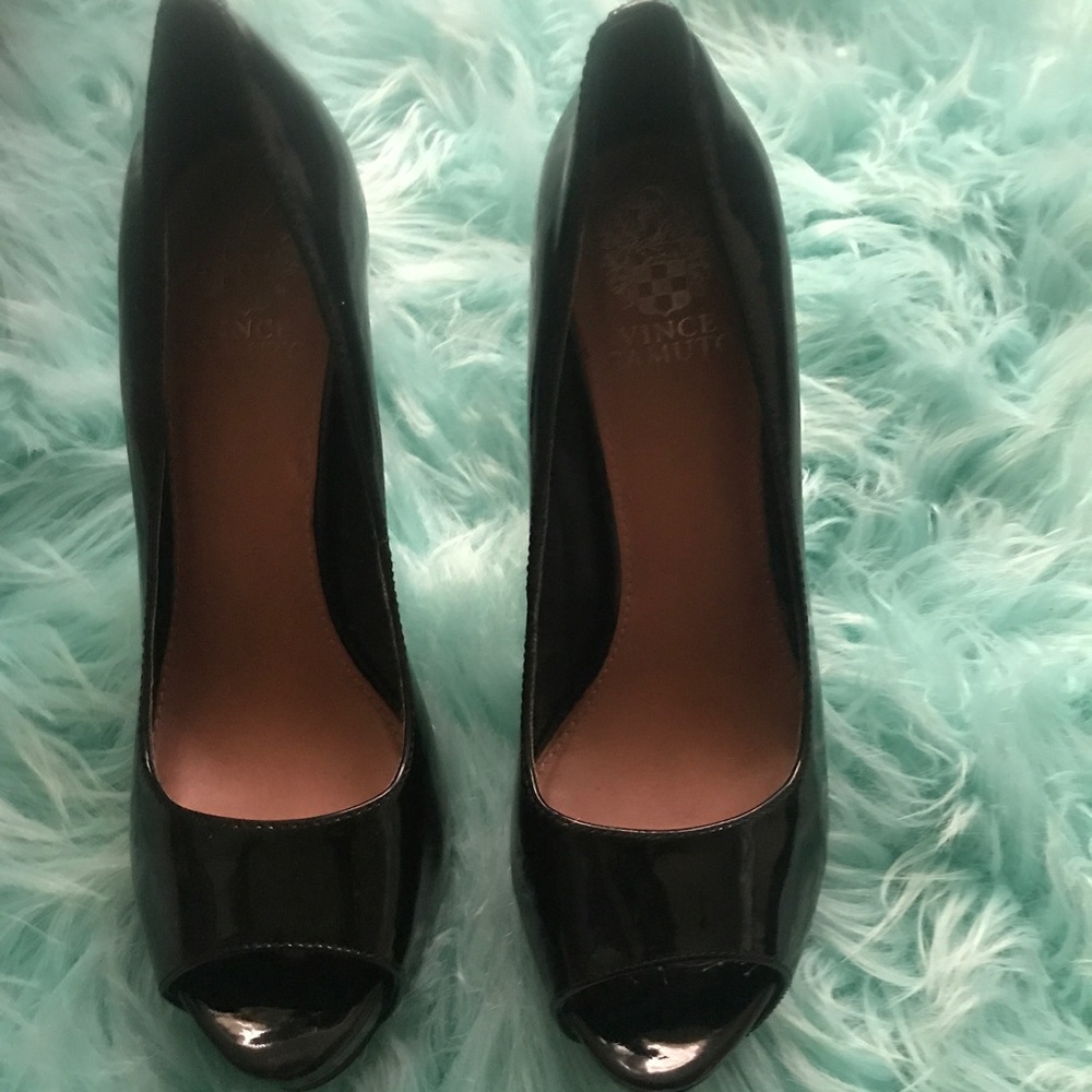 Black Vince Camuto heels