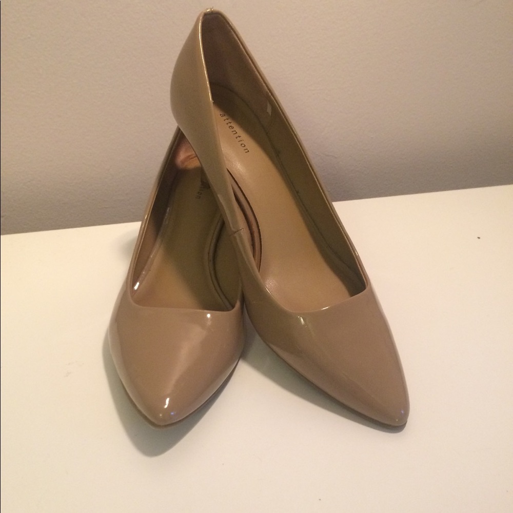 Classy Nude Pumps
