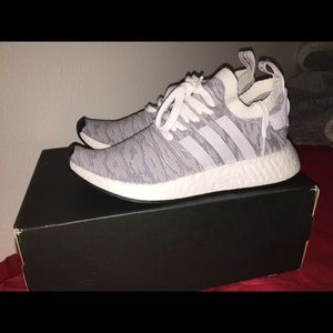 Adidas NMD R2 PrimeKnit sz9 Yeezy Ultraboost
