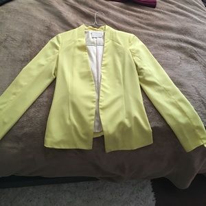 Yellow blazer