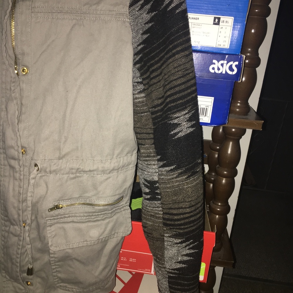 Botique Fall Jacket - image 2