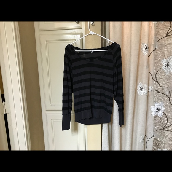 Women's Splendid long sleeved top size large - Picture 1 of 3