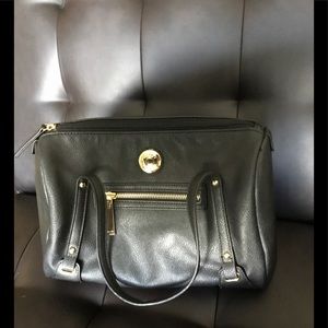 Tommy Hilfiger black hand bag