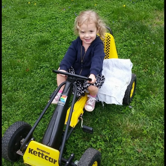 Meet your Posher - Picture 3 of 3