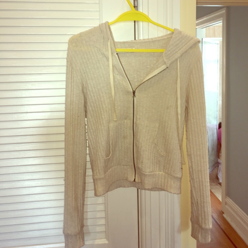 ❗️SOLD❗️ABERCROMBIE & FITCH cream zip-up hoodie