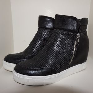 STEVE MADDEN (discontinued) Black Wedge Sneakers