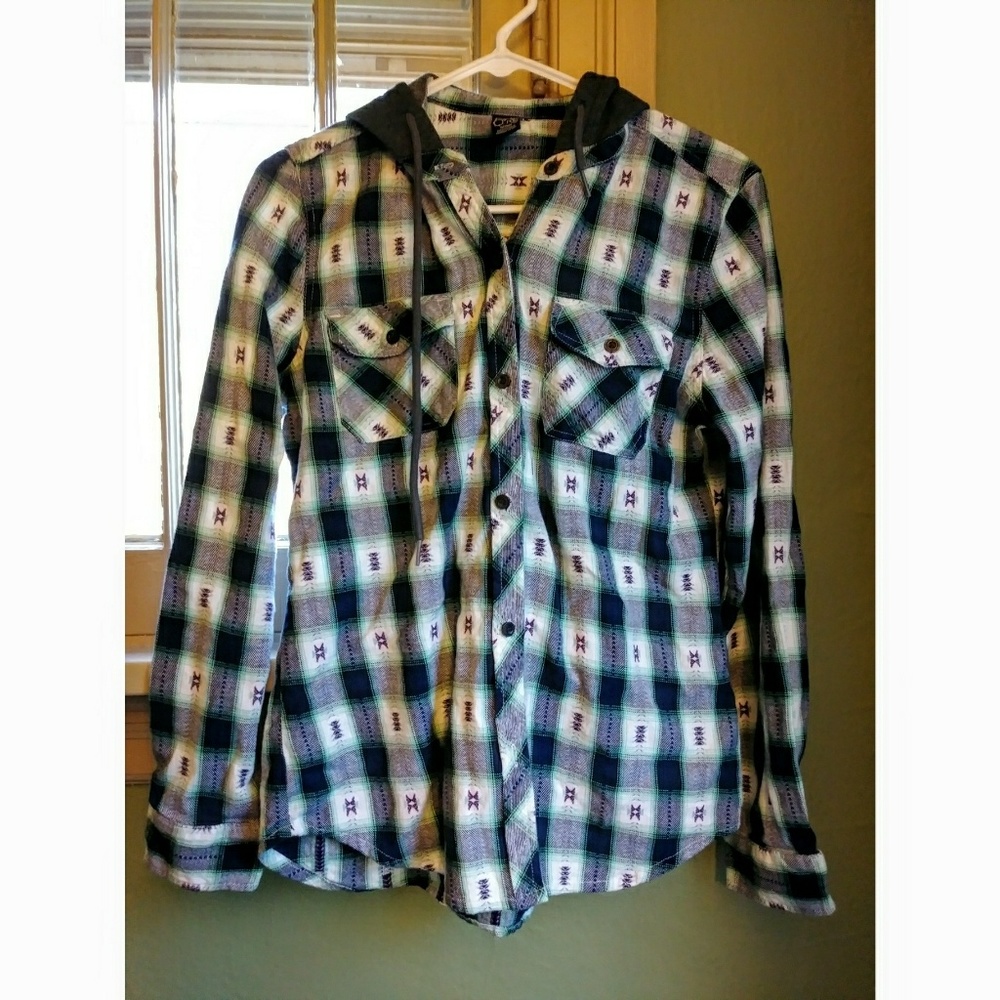 Flannel w/hood