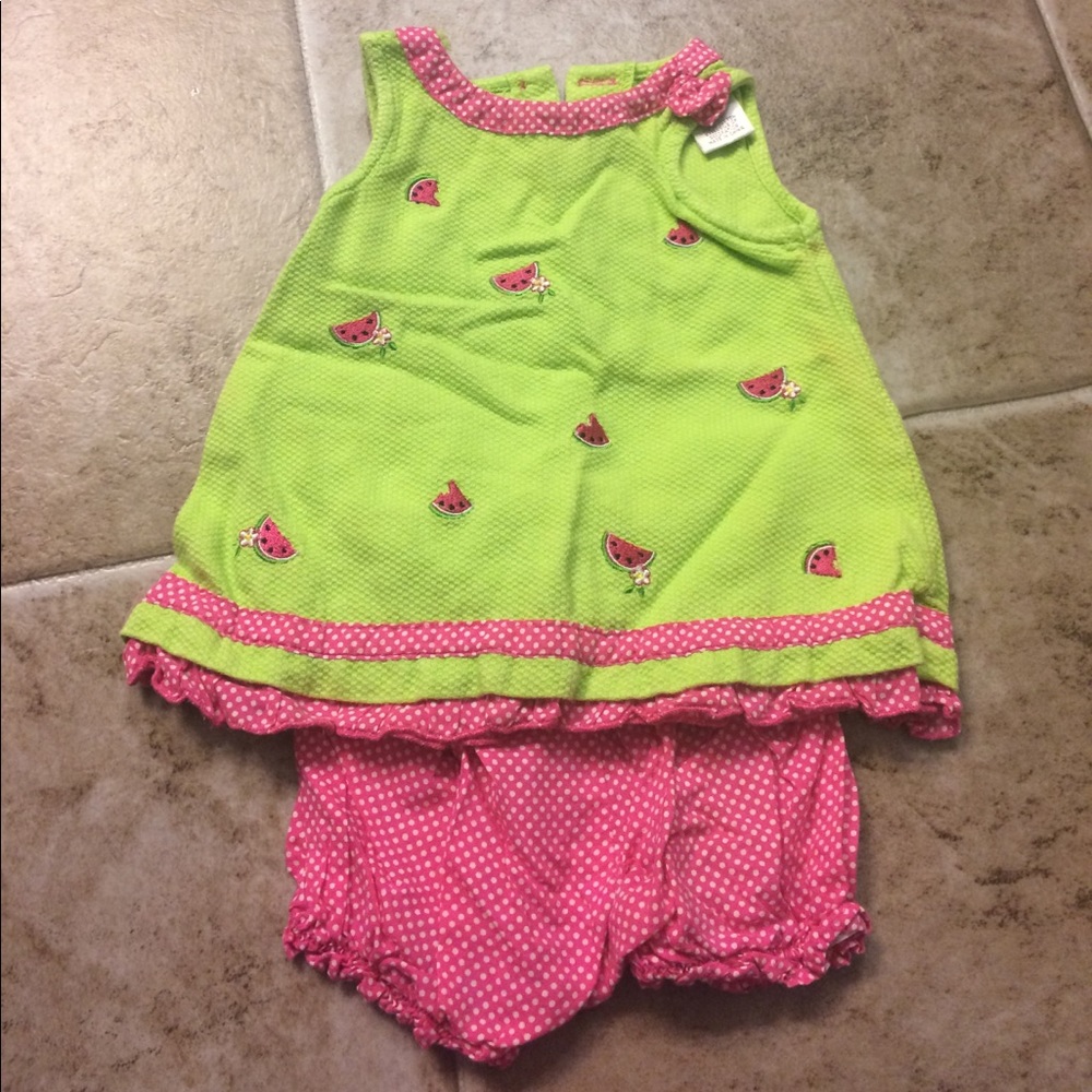 Watermelon outfit
