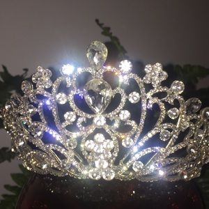 Sparkling Rhinestone Pageant Tiara