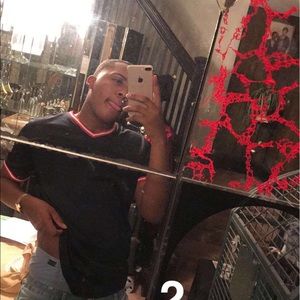 Meet your Posher, Naeem