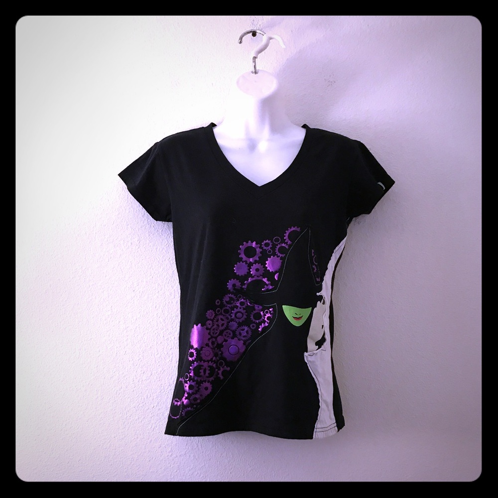 Wear Wicked Women's Graphic Tee Large