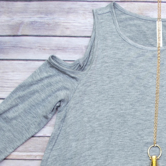 Cold Shoulder Tunic - Gray - Picture 3 of 3