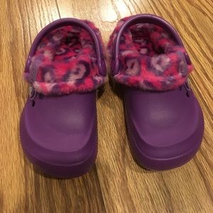 NWOT Purple lined crocs