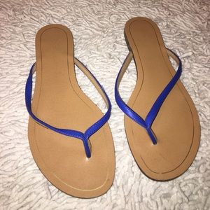 Banana republic blue flip flops