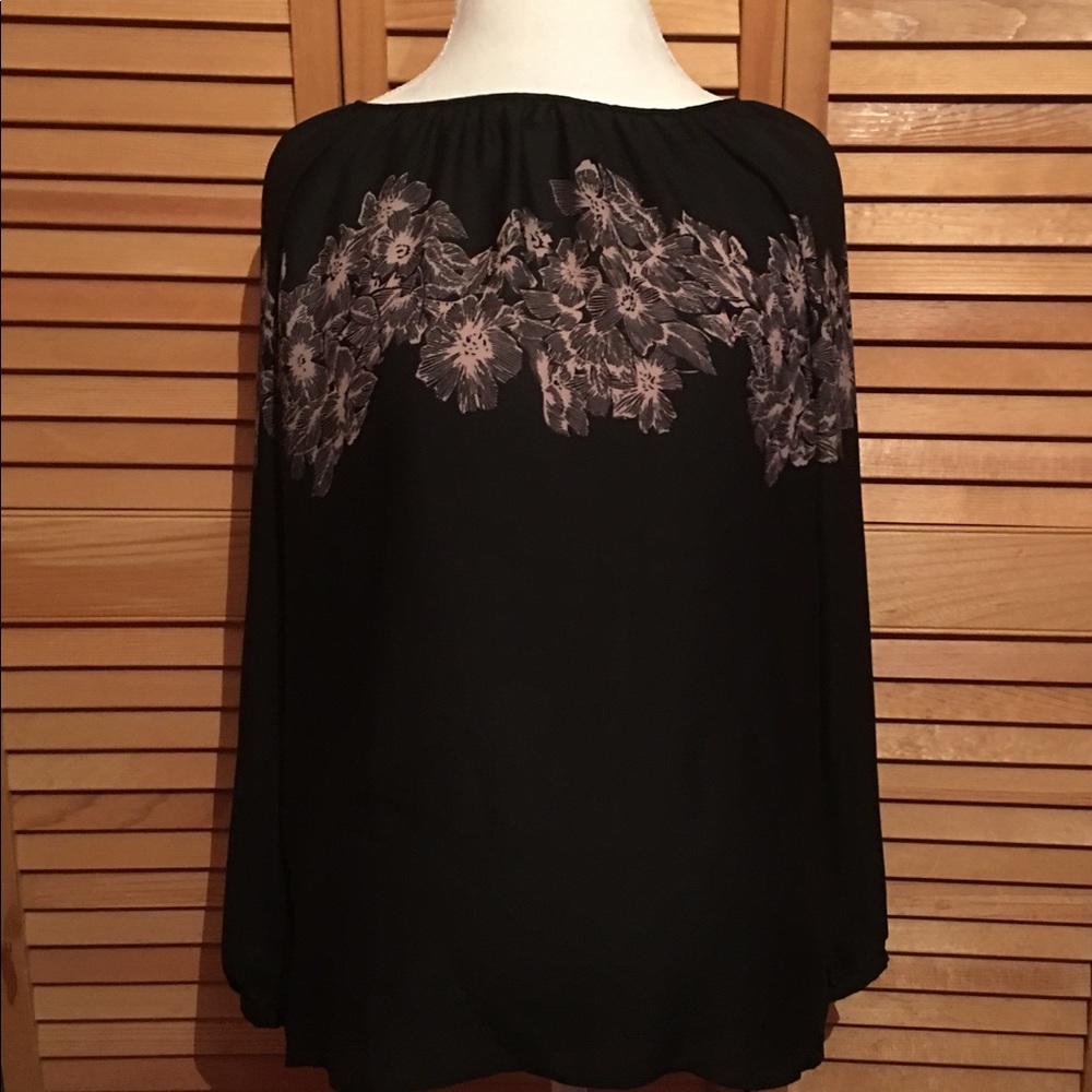 ANN TAYLOR LOFT SMOCKED TOP