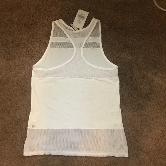 Fabletics Workout Top - Picture 3 of 4