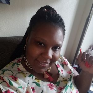 Meet your Posher, Christy