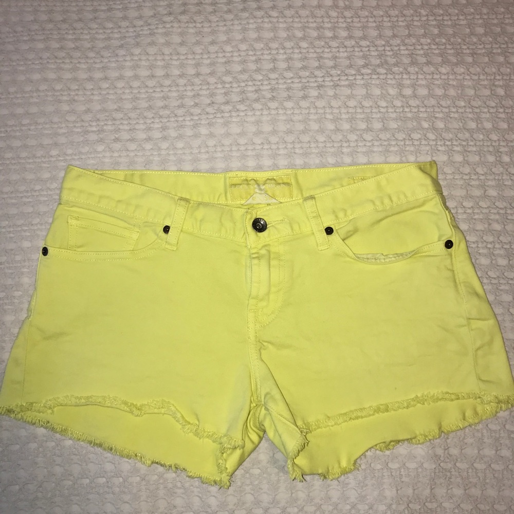 Lucky Brand Yellow Riley Shorts size 6 / 28
