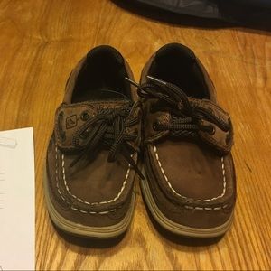 Dark brown Sperrys