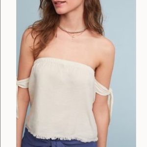 Sleeveless shirt