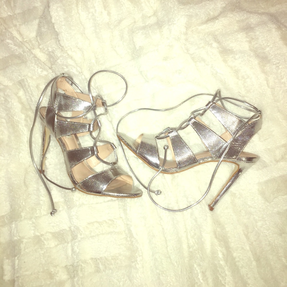 Steve Madden silver heels