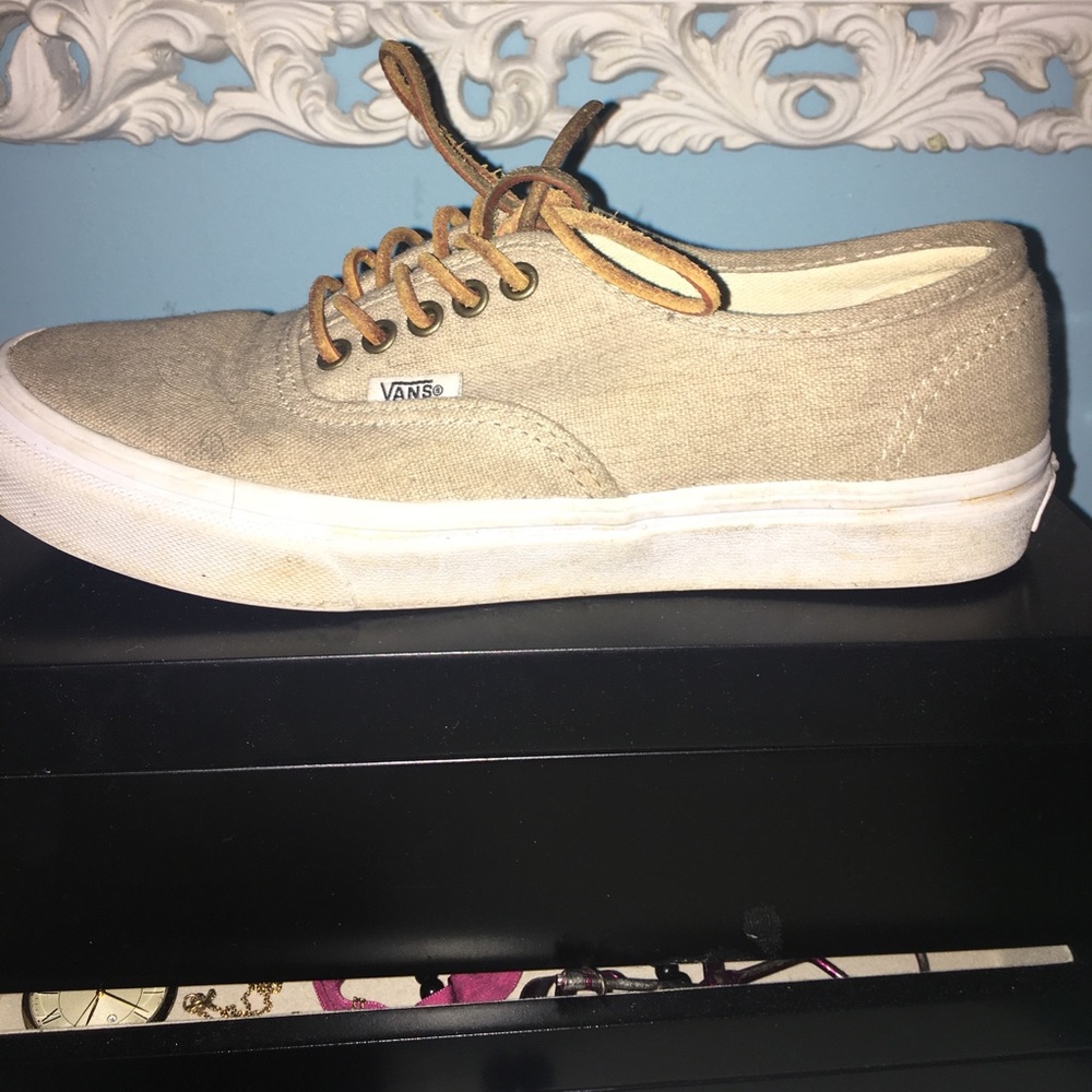 tan vans