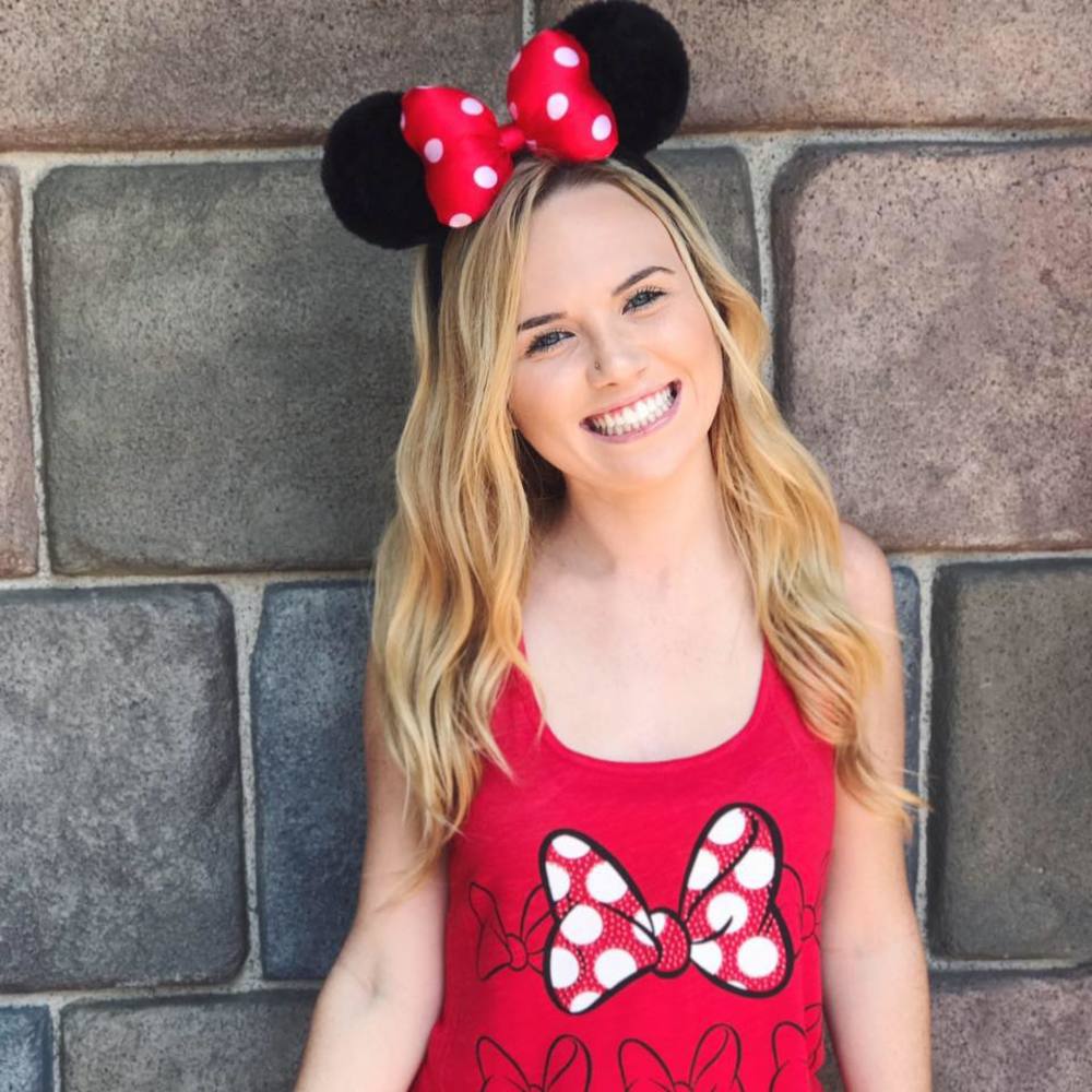 Meet your Posher, Emily