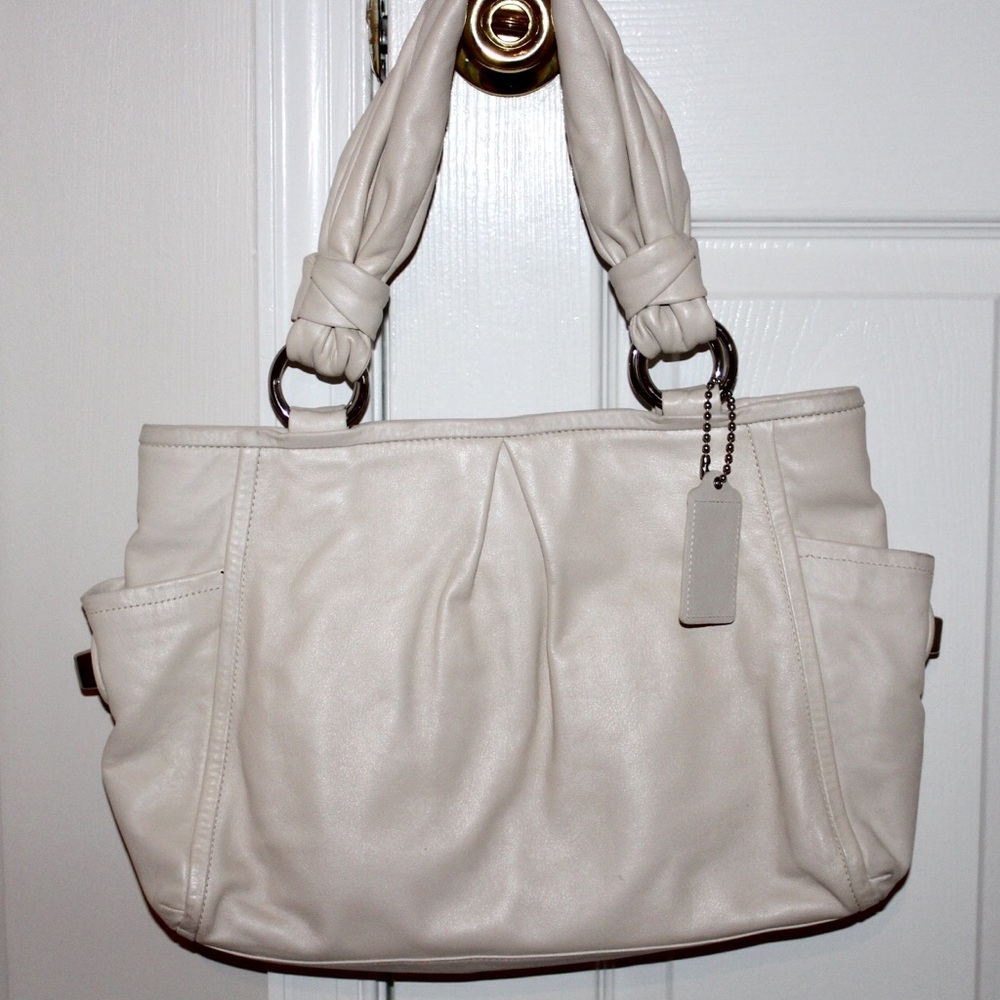 COACH white leather shoulder bag