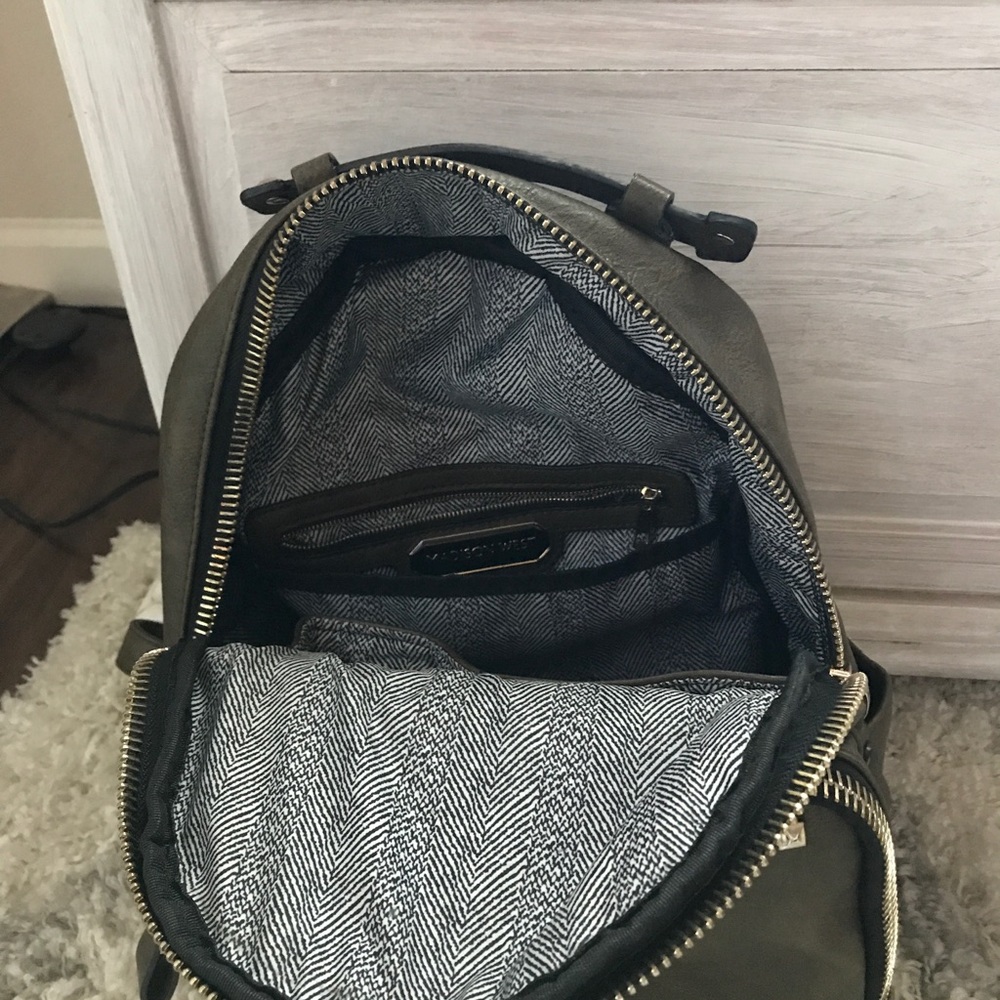 Book bag - Picture 3 of 3