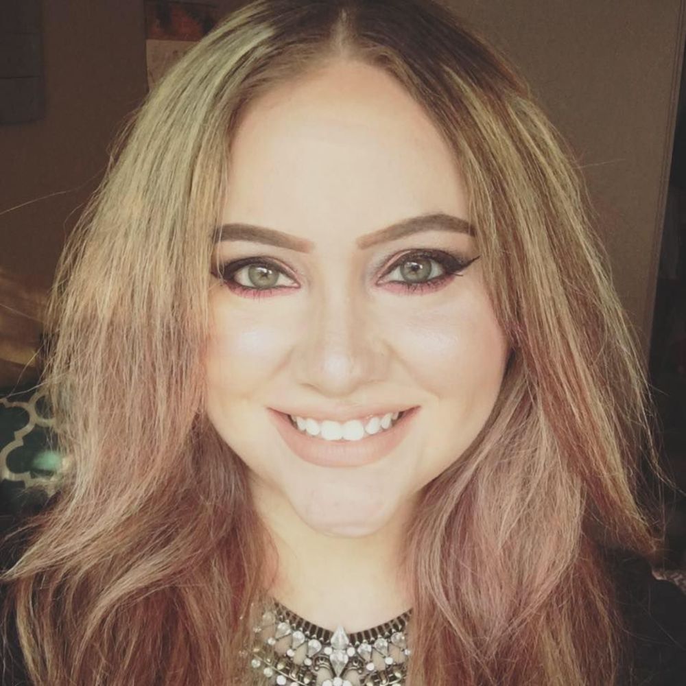 Meet your Posher, Lauren