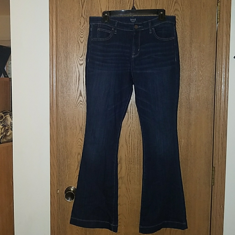 A.n.a Flare jeans size 10 petite LIKE NEW