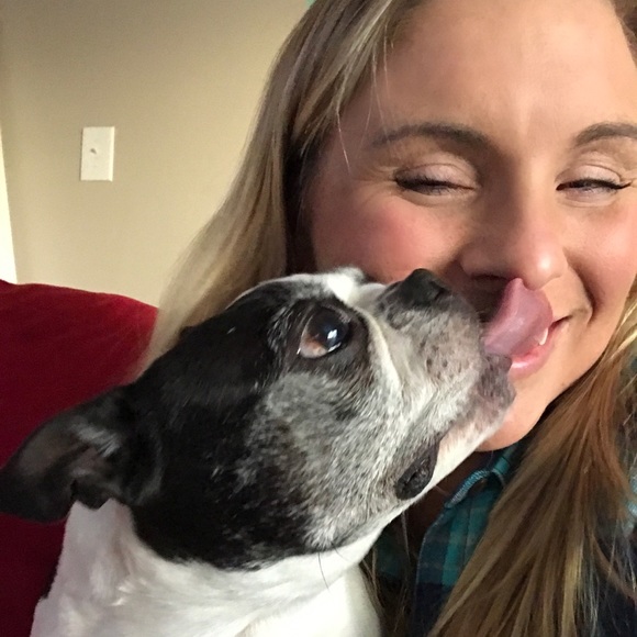 Meet your Posher, Liza - Picture 3 of 7