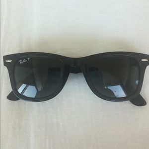 Ray-ban Wayfarer Black Sunglasses Polarized