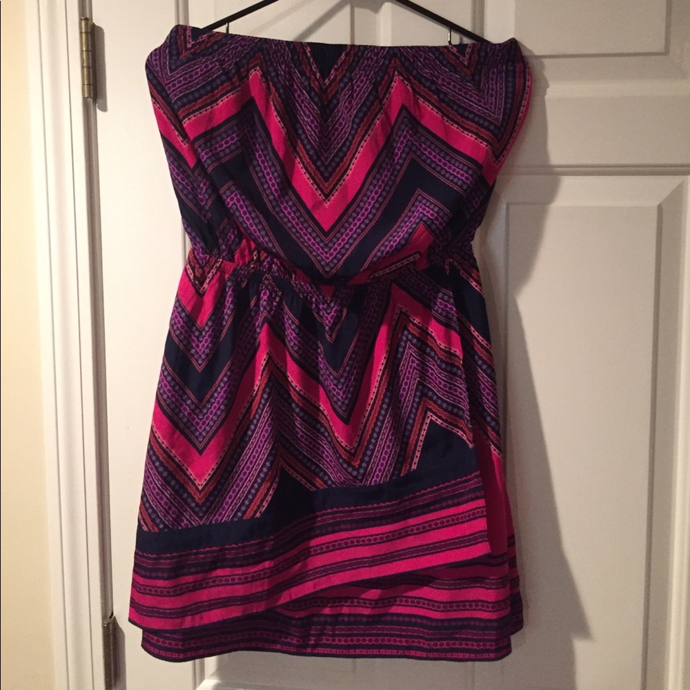 Strapless silk pattern dress