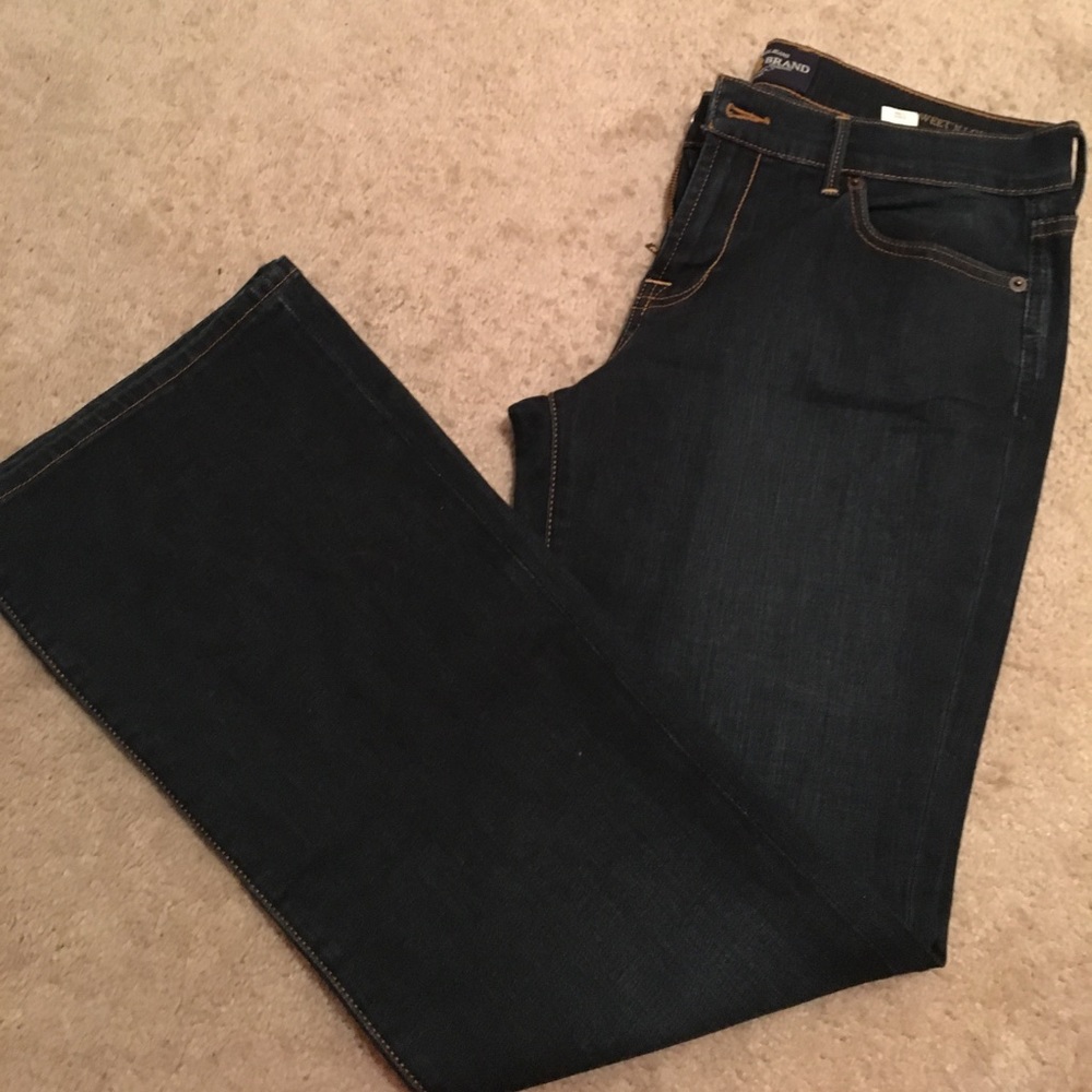 NWOT. Lucky brand low rise flair Jean