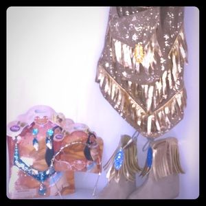 NWT ~Disney Store Pocahontas ~Complete Costume Sz3