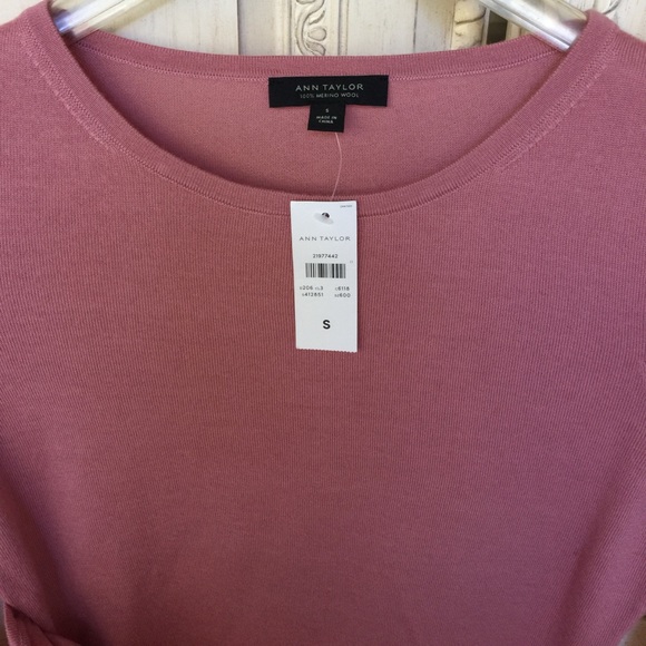 Ann Taylor Rose Merino Wool Sweater.17262 - Picture 3 of 5