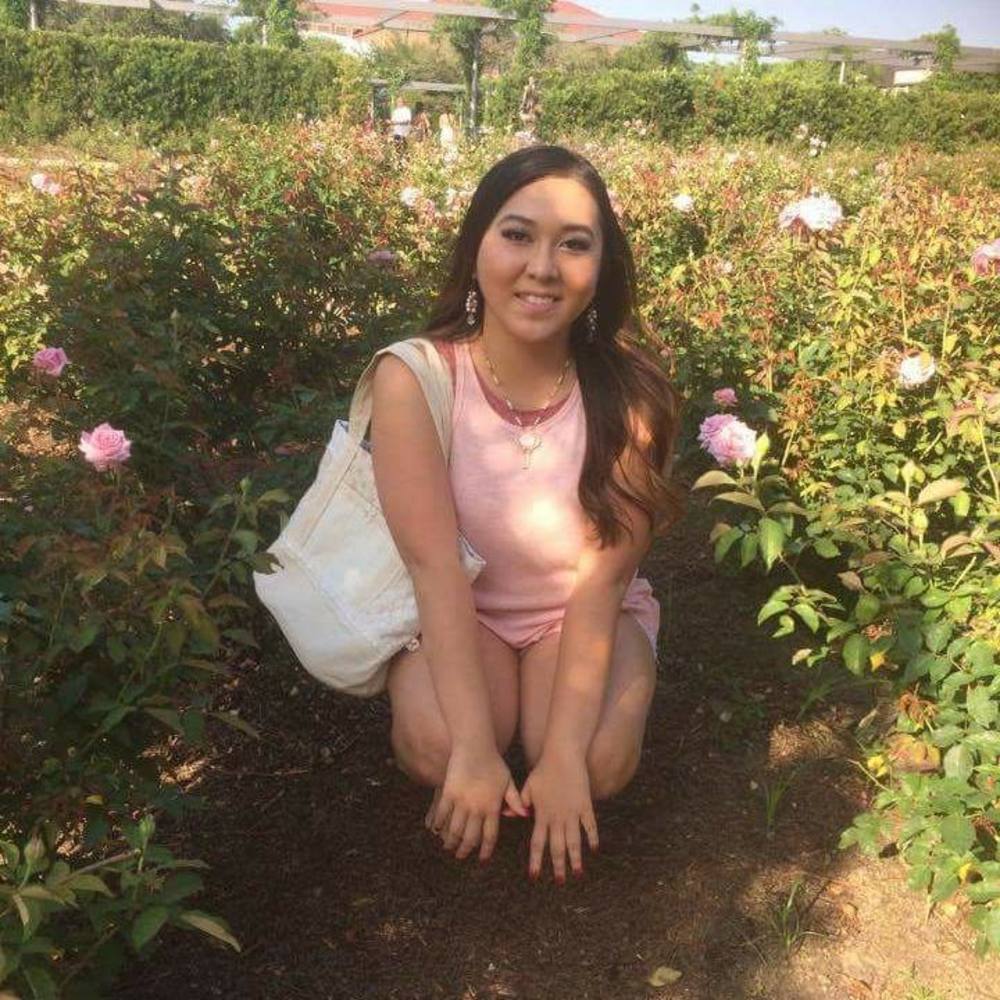 Meet your Posher, Nhamine