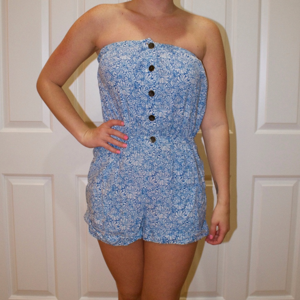 Patterson J Kancaid Blue Flower Romper