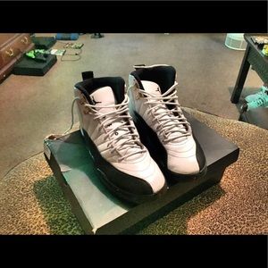 Air Jordan Retro XII "Taxi" Size 11.. Used