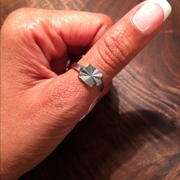 Statement ring - Picture 3 of 6