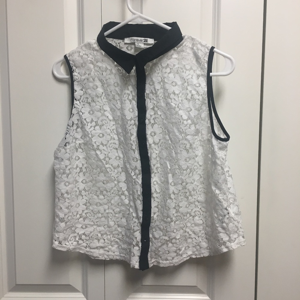 Forever21 Sleeveless Lace Collared Shirt