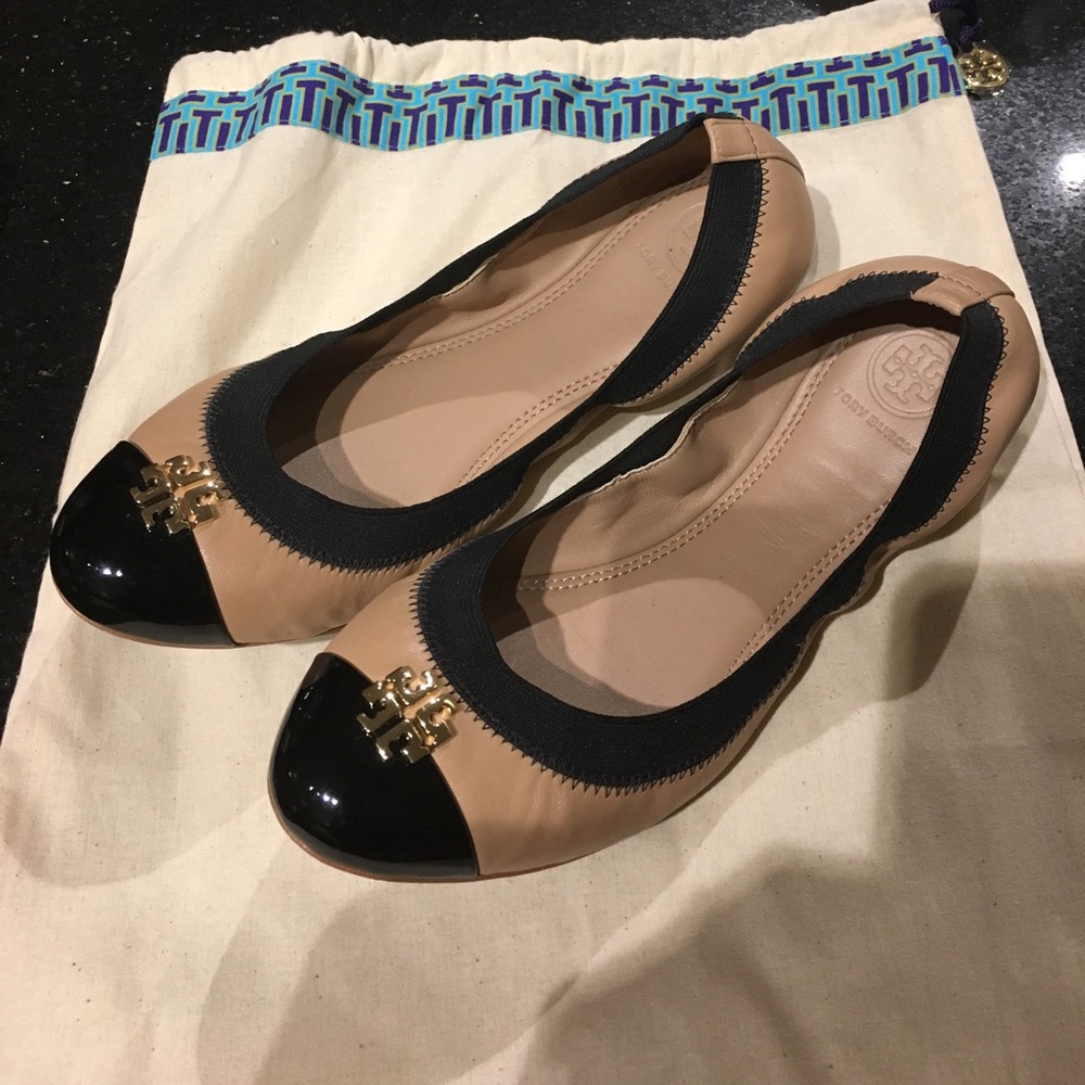 Tory burch flat