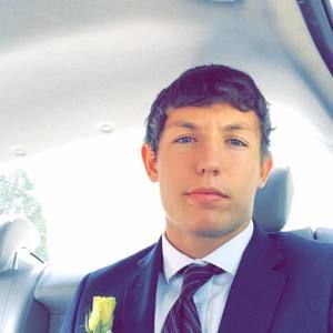 Meet your Posher, Cade