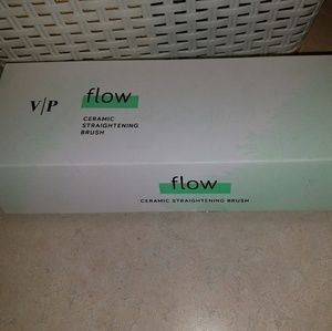 Vanity Planet Ceramic Straightening Brush