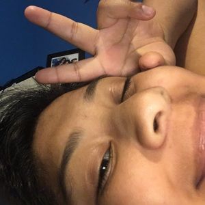 Meet your Posher, Dina