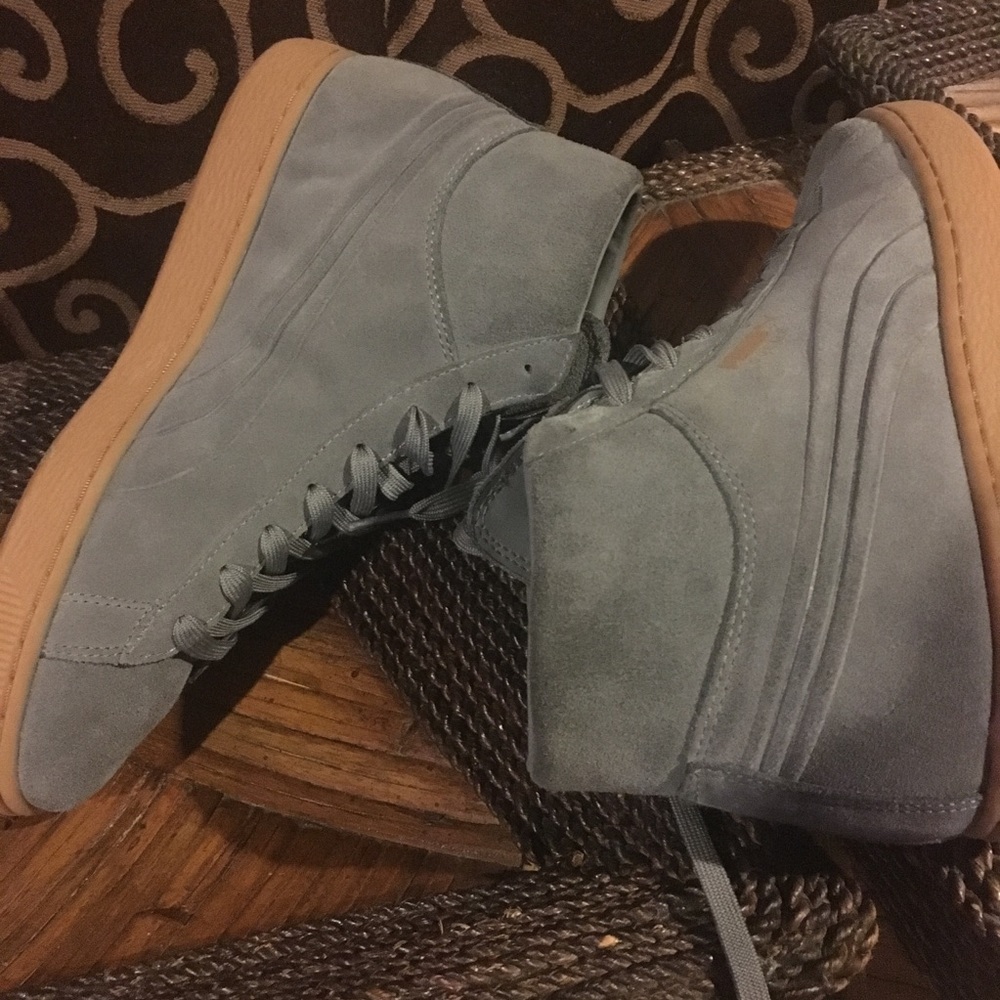 Puma π - Picture 4 of 7