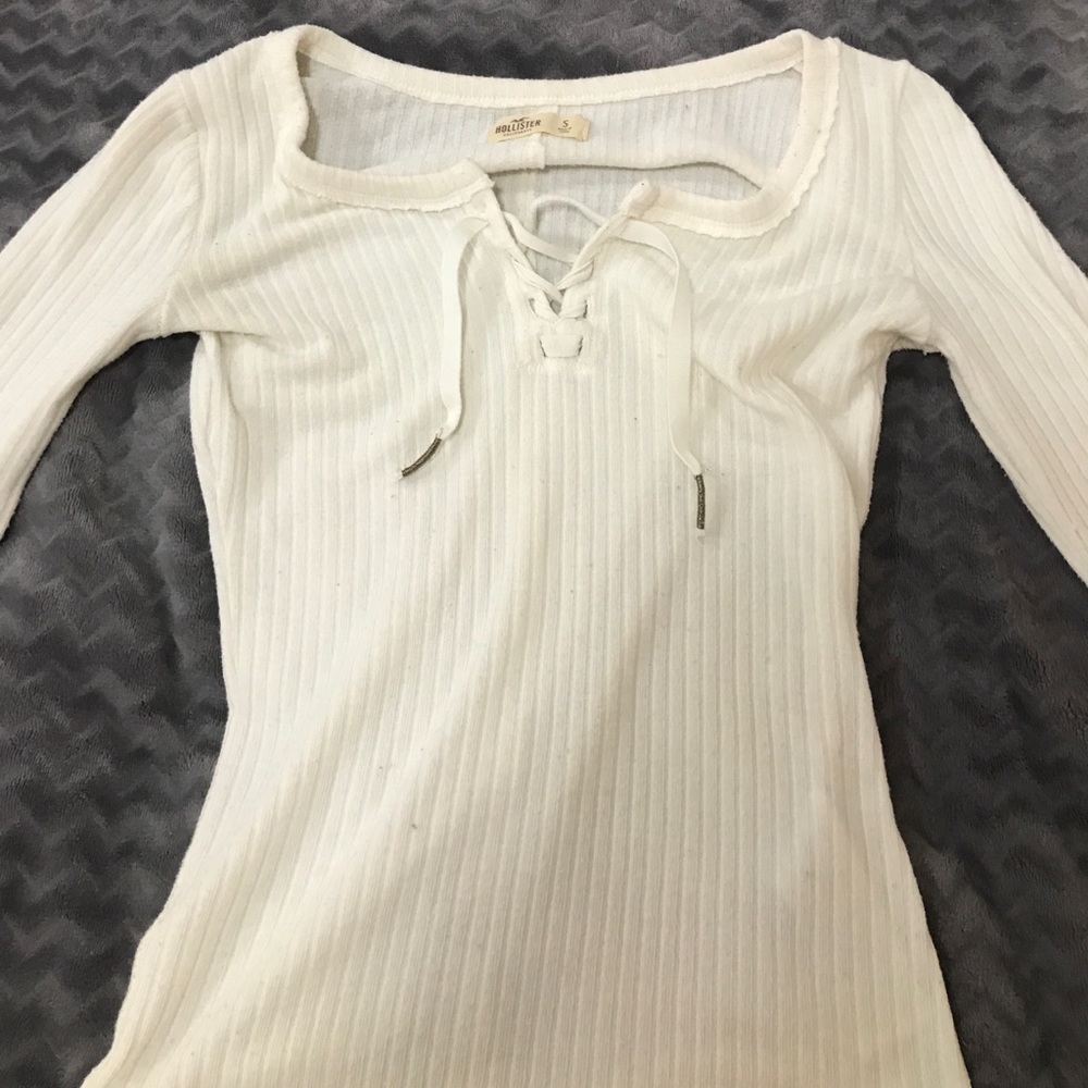 Hollister sweater